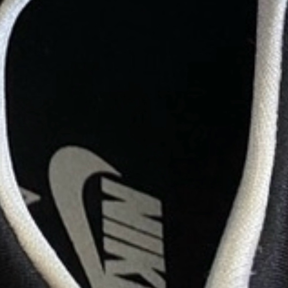 Like new Air Huarache by Nike - Picture 6 of 8